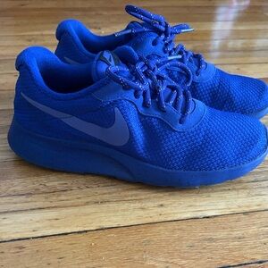 Nike Kids Blue Mesh Sneakers with Light Swoosh